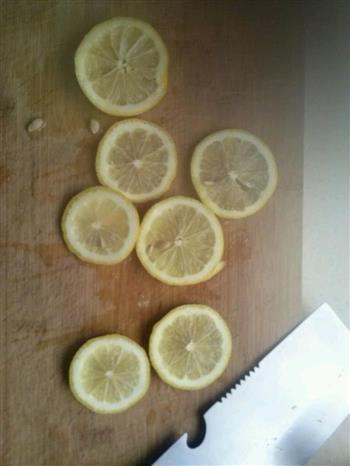 灰灰的蜜渍柠檬的做法图解2