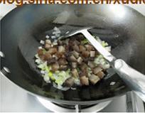 葱烧海参蒸豆腐的做法步骤3