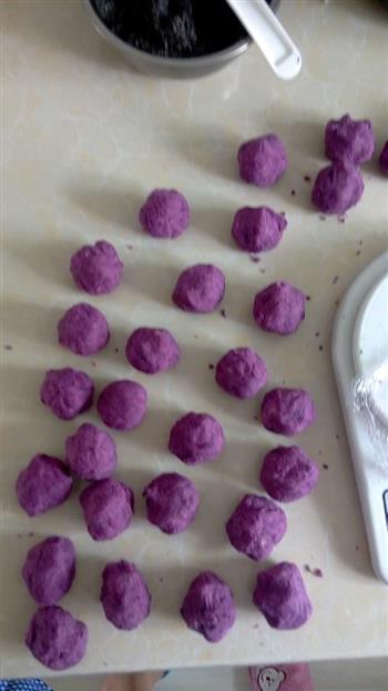 自制紫薯月饼的做法步骤8