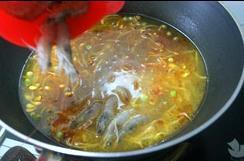 泰式咖喱鲜虾汤的做法图解10