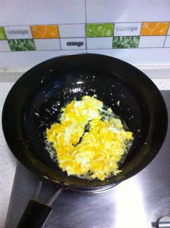 虾干鸡蛋汤面的做法图解2