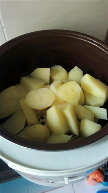 子姜土豆炆鹅的做法步骤2
