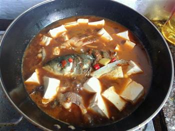 鲢鱼豆腐砂锅煲的做法步骤10