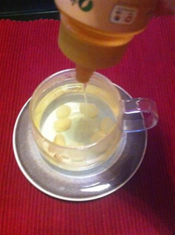 祛痘消斑生姜蜂蜜水的做法图解7