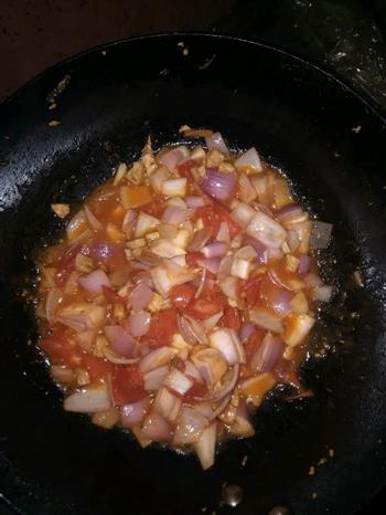 西红柿洋葱蔬菜汤的做法步骤3