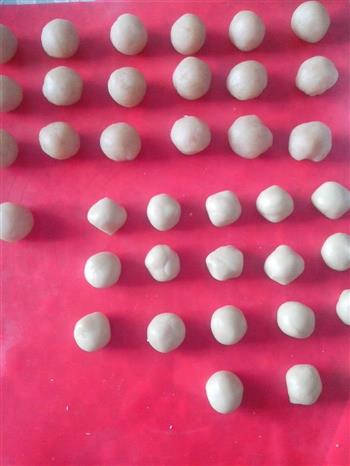 白芸豆馅的广式月饼的做法步骤7
