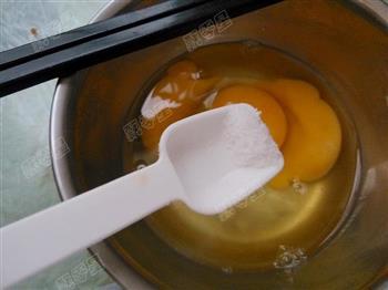 泡菜炒鸡蛋的做法步骤4