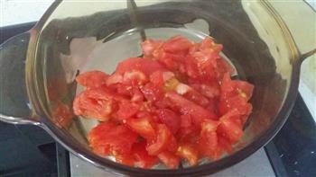 龙利鱼柳番茄豆腐汤的做法步骤5