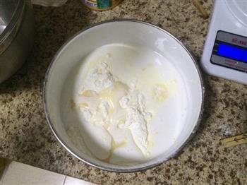 港式奶黄月饼的做法步骤1