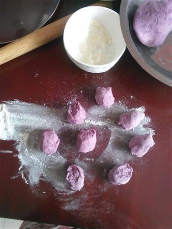 紫薯玫瑰花卷的做法步骤4