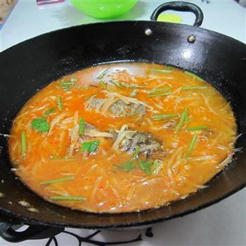 麻辣萝卜丝鱼汤的做法步骤15