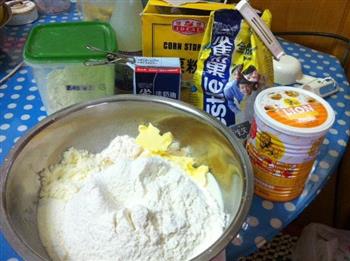 无奶版奶黄月饼的做法步骤1