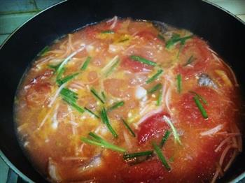 番茄鱼的做法步骤3