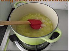 奶香玉米浓汤的做法图解3