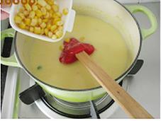 奶香玉米浓汤的做法图解7