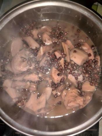 莲藕红豆汤的做法步骤3