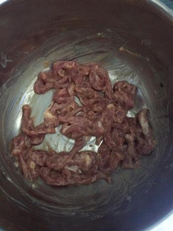 砂锅皮蛋瘦肉粥的做法步骤5