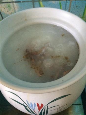 砂锅皮蛋瘦肉粥的做法步骤7
