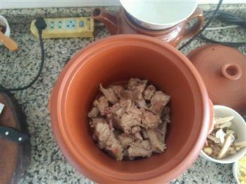 松茸莲藕排骨汤的做法步骤1