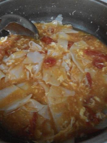西红柿面皮汤的做法步骤3