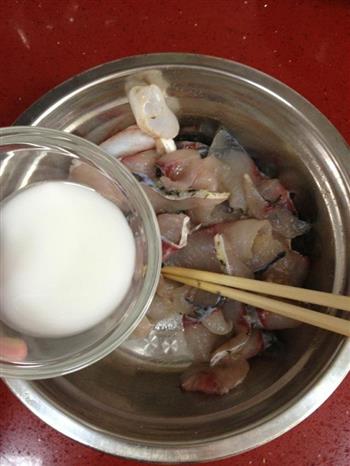 酸菜鱼锅的做法步骤11
