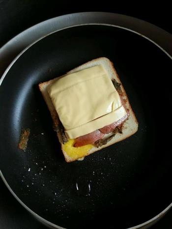 早餐简易三明治的做法步骤8