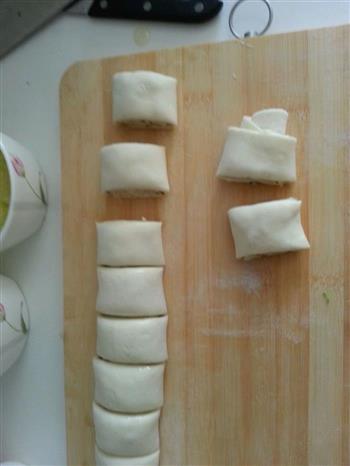 香菇葱花卷的做法步骤9
