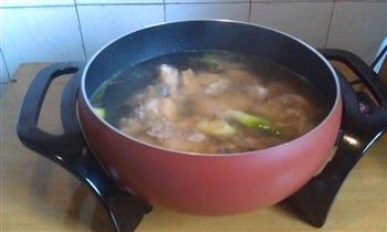 玉米鲜鲍炖鸡汤的做法步骤9