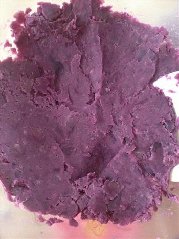 桂花蜜蛋黄紫薯月饼的做法步骤5