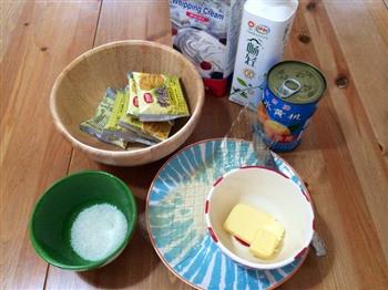 黄桃酸奶慕斯的做法步骤1