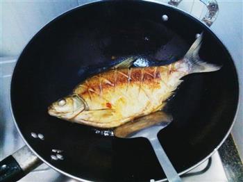 红烧鳊鱼的做法步骤2