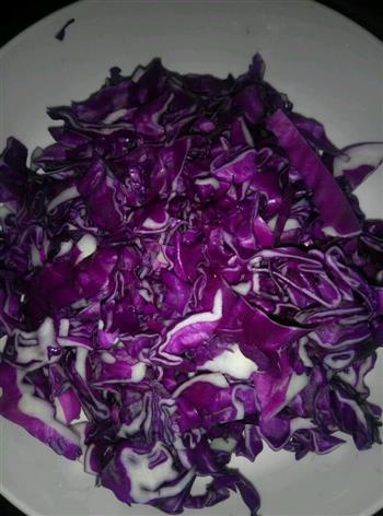 凉拌紫甘蓝、香菜的做法步骤3