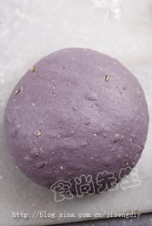 紫米吐司的做法图解3
