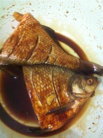 红烧鳊鱼的做法步骤2