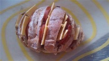 肉香起司堡-百吉福创意芝士早餐菜谱的做法图解3