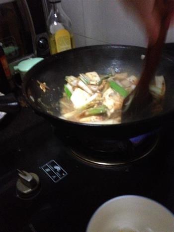 大葱烧豆腐的做法步骤4