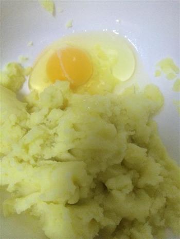 蛋香土豆泥的做法步骤3