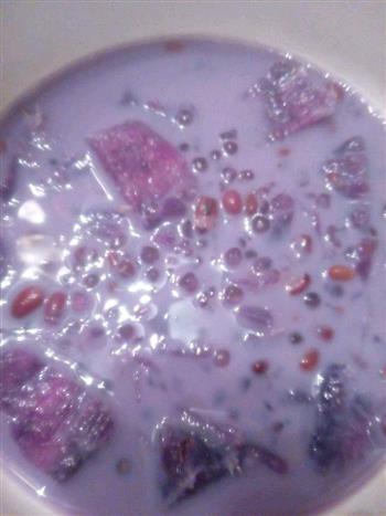 椰汁紫薯红豆西米露的做法图解3