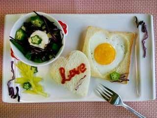 吐司煎蛋-用食物表达爱的做法步骤12