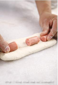 法式热狗面包的做法步骤3