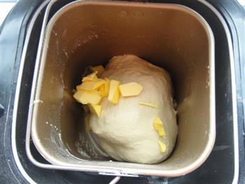 杏仁奶油小餐包的做法步骤4