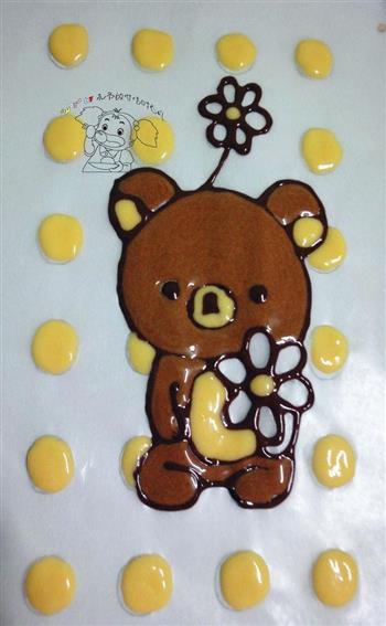 轻松熊彩绘蛋糕卷的做法图解5
