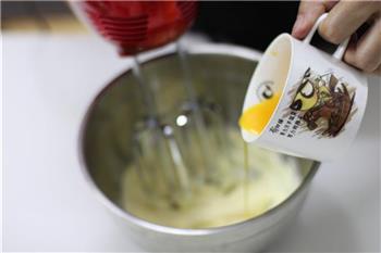 炼奶百香果抹茶马卡龙的做法步骤7