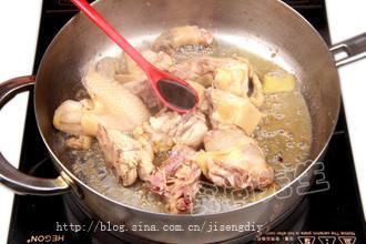 姬松茸炖鸡的做法步骤7
