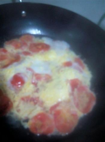 西红柿蛋汤的做法步骤4