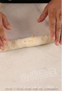 粗粮玉米面包的做法图解7