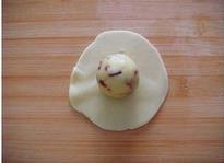 蔓越莓奶黄月饼的做法步骤8