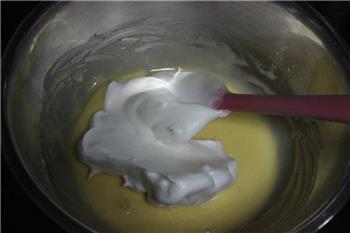 奶油裱花蛋糕的做法图解9