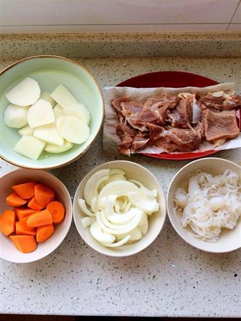 土豆炖肉的做法步骤2