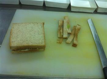 全麦火腿三明治的做法步骤7